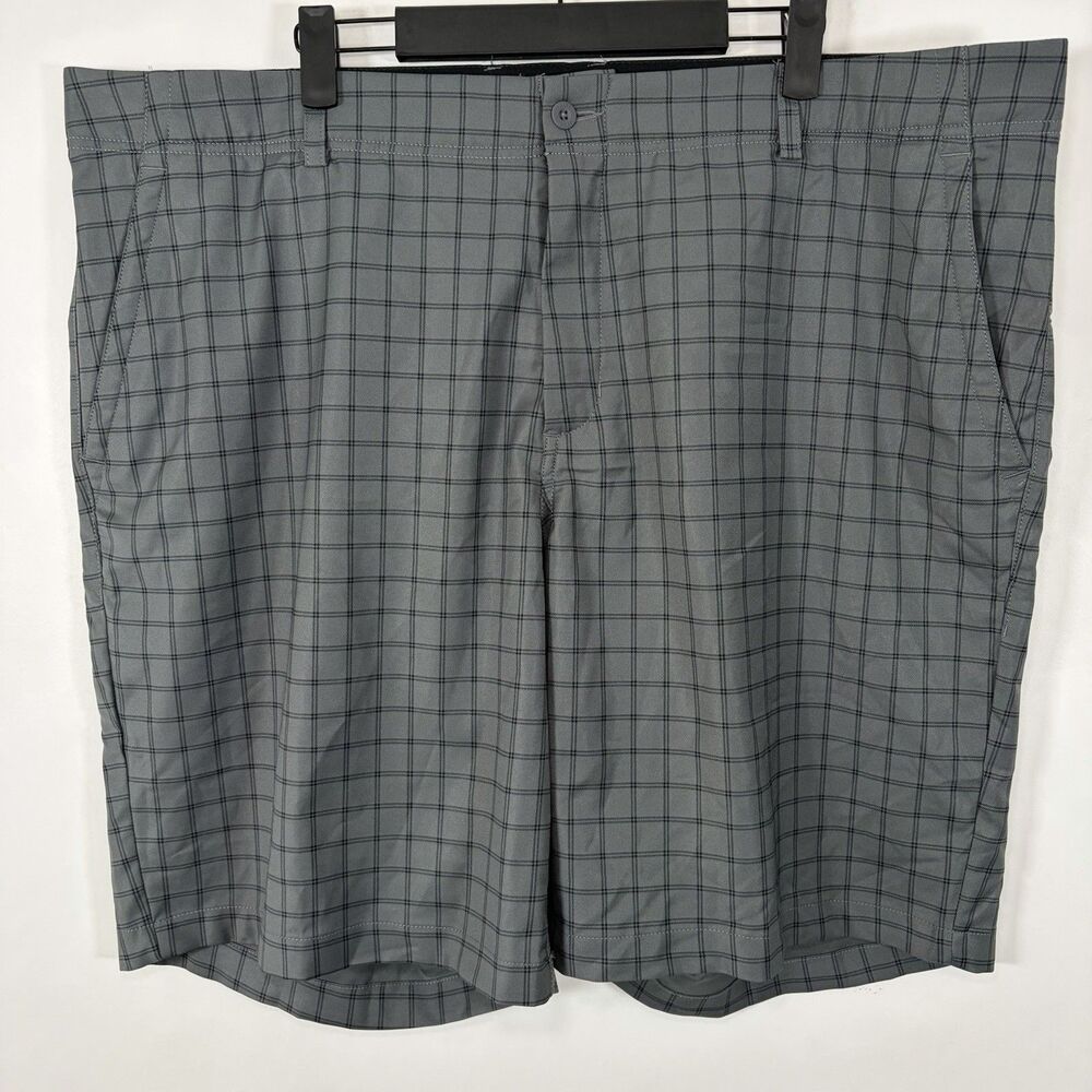 Nike Golf Shorts Mens Size 42 Gray Black Plaid Checks 10” Inseam Performance